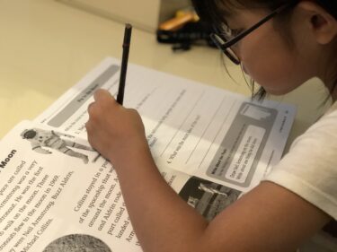 １年生の時の我が家のおうち英語なバイリンガル子育ての様子はこんな感じです。