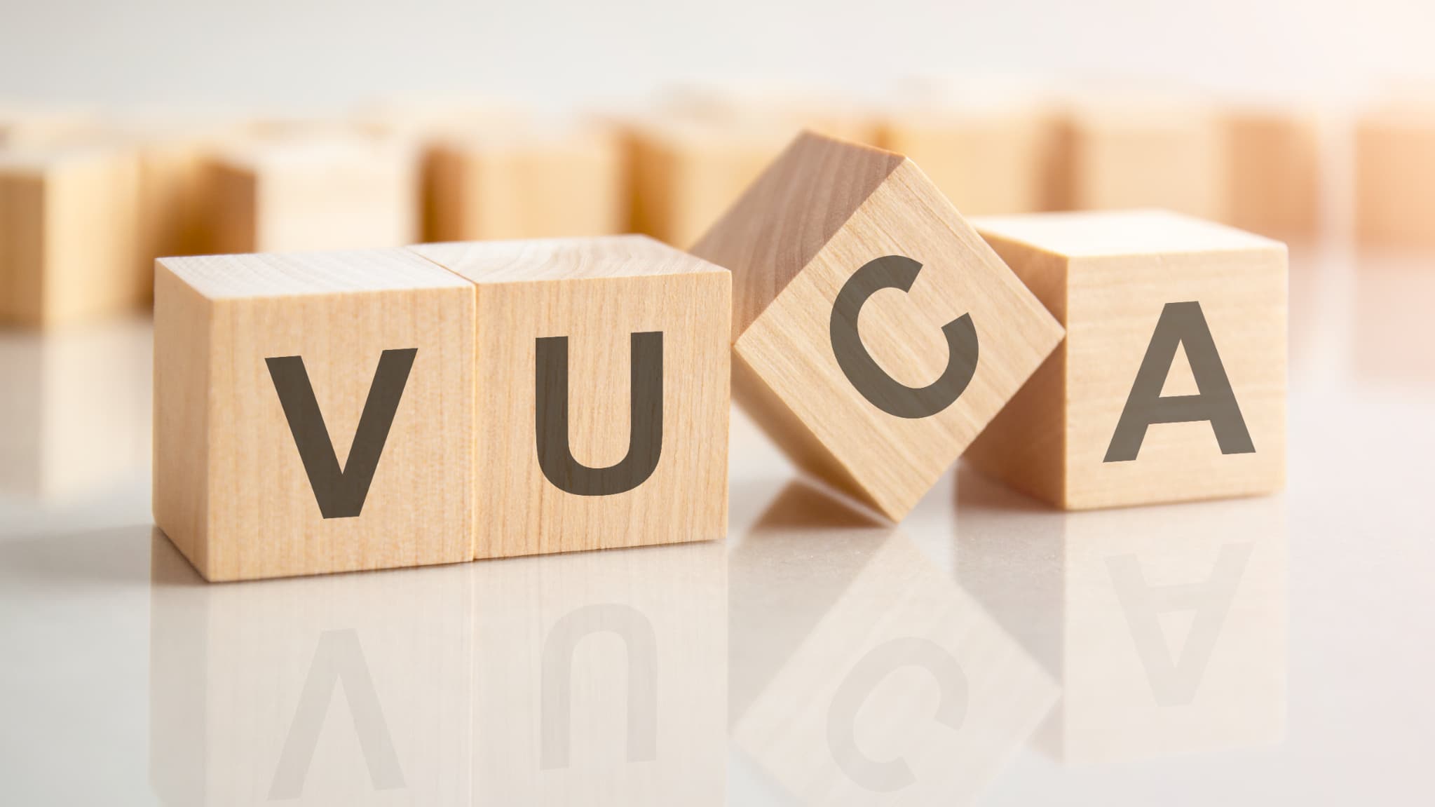 グローバル時代に活きる子を育むおうち英語では、VUCA時代の特徴を見据えながら関わっていこう！